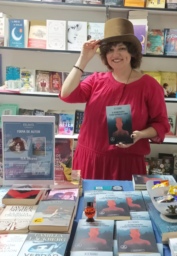 M.A. Álvarez. Escritora terror. Feria de Libro de Sevilla 2025